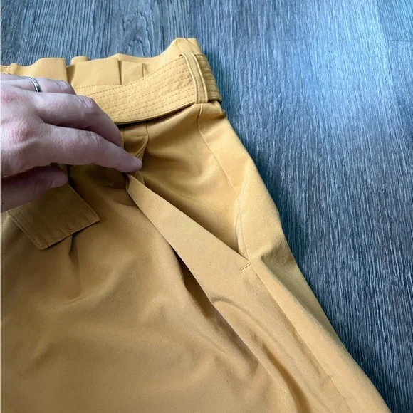 Athleta Skyline Shorts | Size 6 | Gold/Mustard - Picture 7 of 10